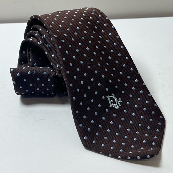 Vintage Dior Classic Navy Tie with Elegant Design Embroidered Collectible - Picture 1 of 10